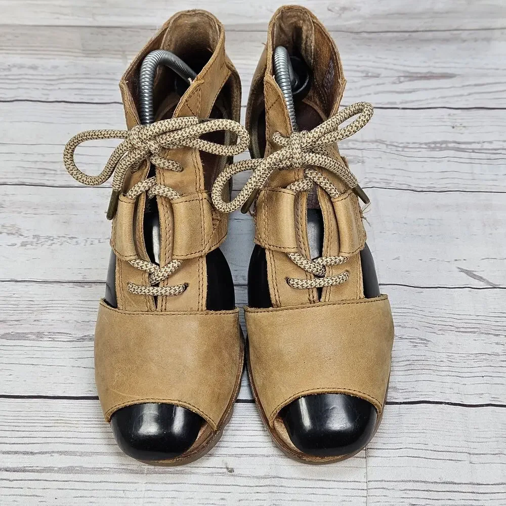 Sorel Sandals Womens 10 Joanie Lace Up Gladiator Peep Toe Wedge Brown Leather
